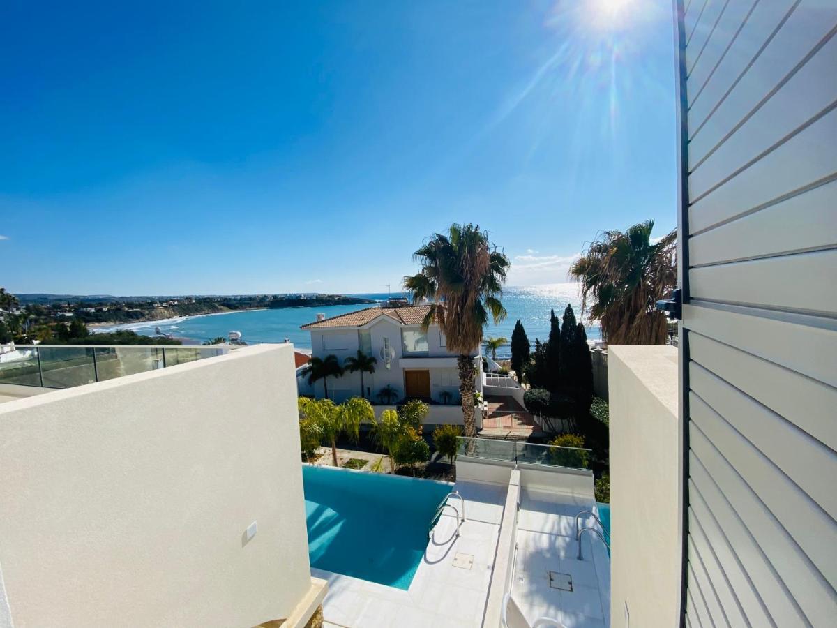 Coral Bay Beach Villa Paphos Exterior foto