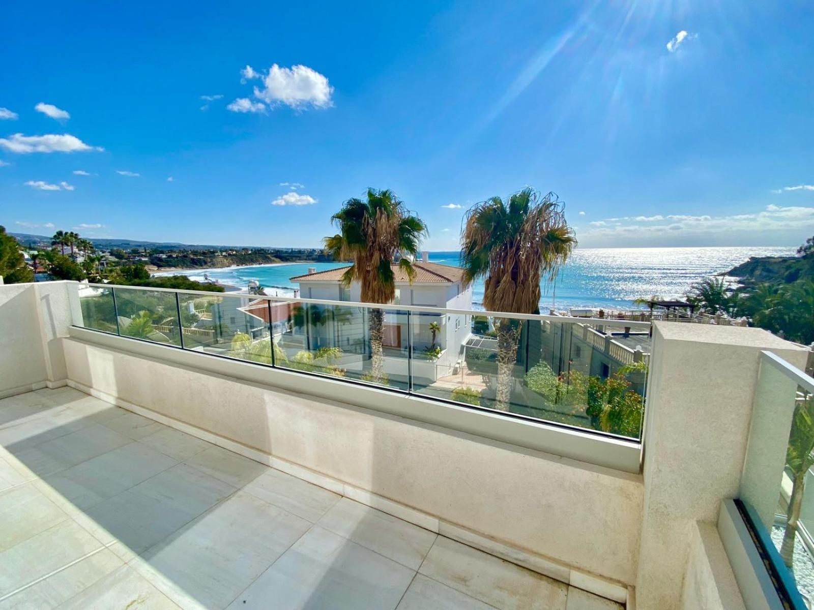 Coral Bay Beach Villa Paphos Exterior foto