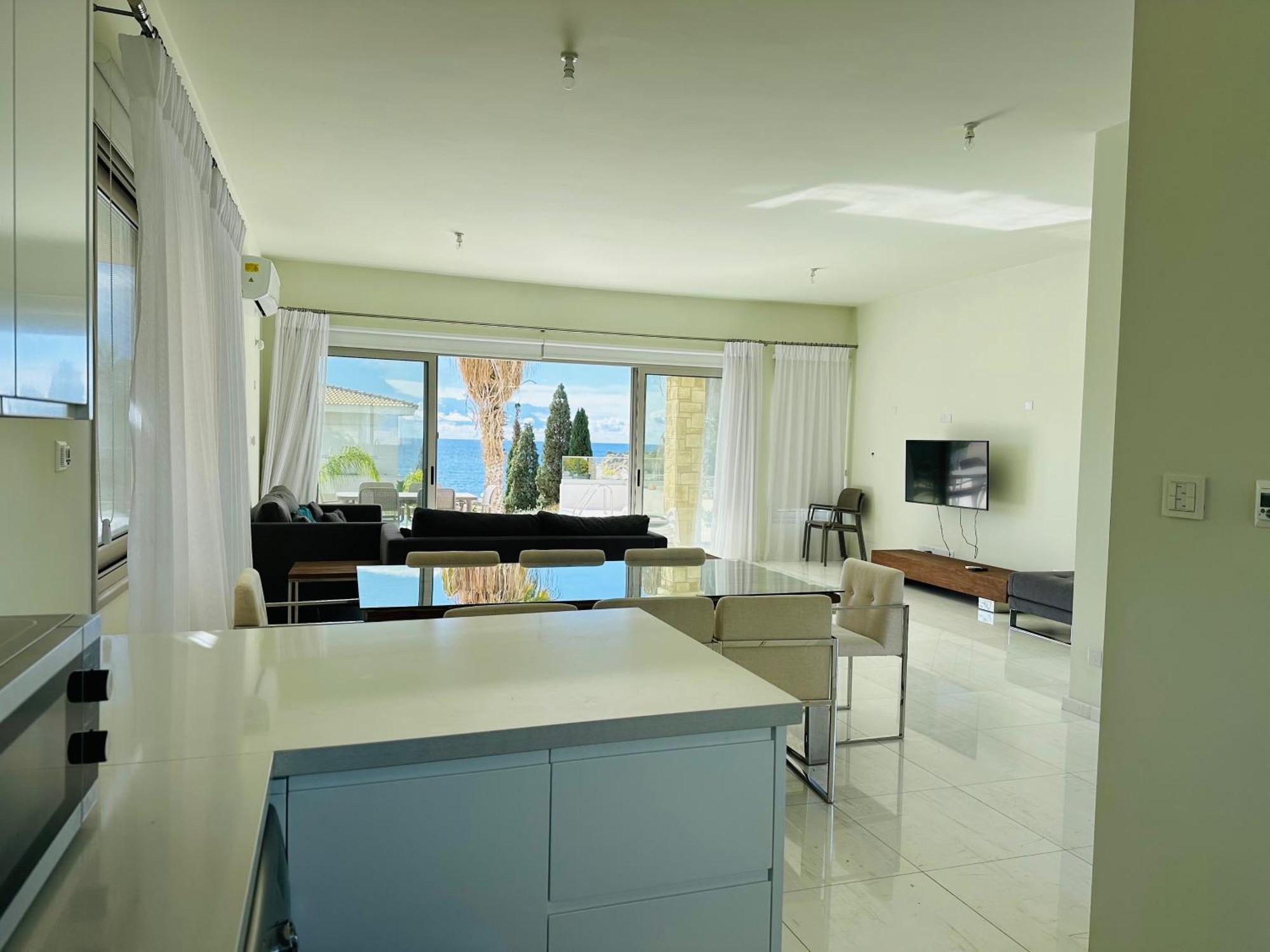 Coral Bay Beach Villa Paphos Exterior foto